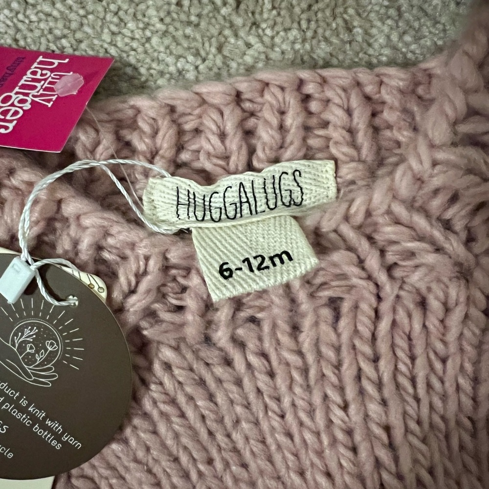 Huggalugs hi beanie and matching sweater - Picture 2 of 3